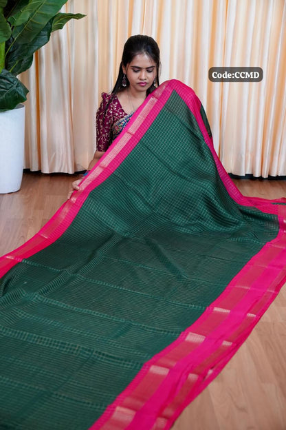 Dola silk saree🥰😎📚