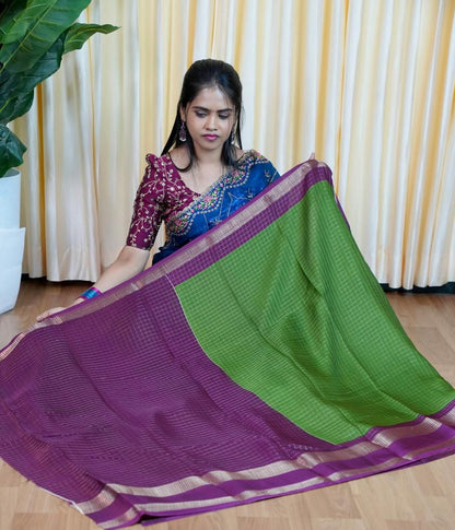 Dola silk saree🥰😎📚