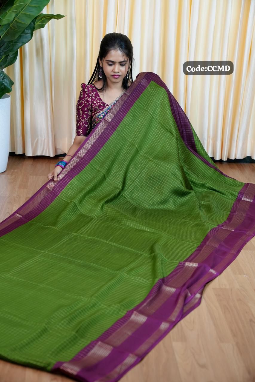 Dola silk saree🥰😎📚