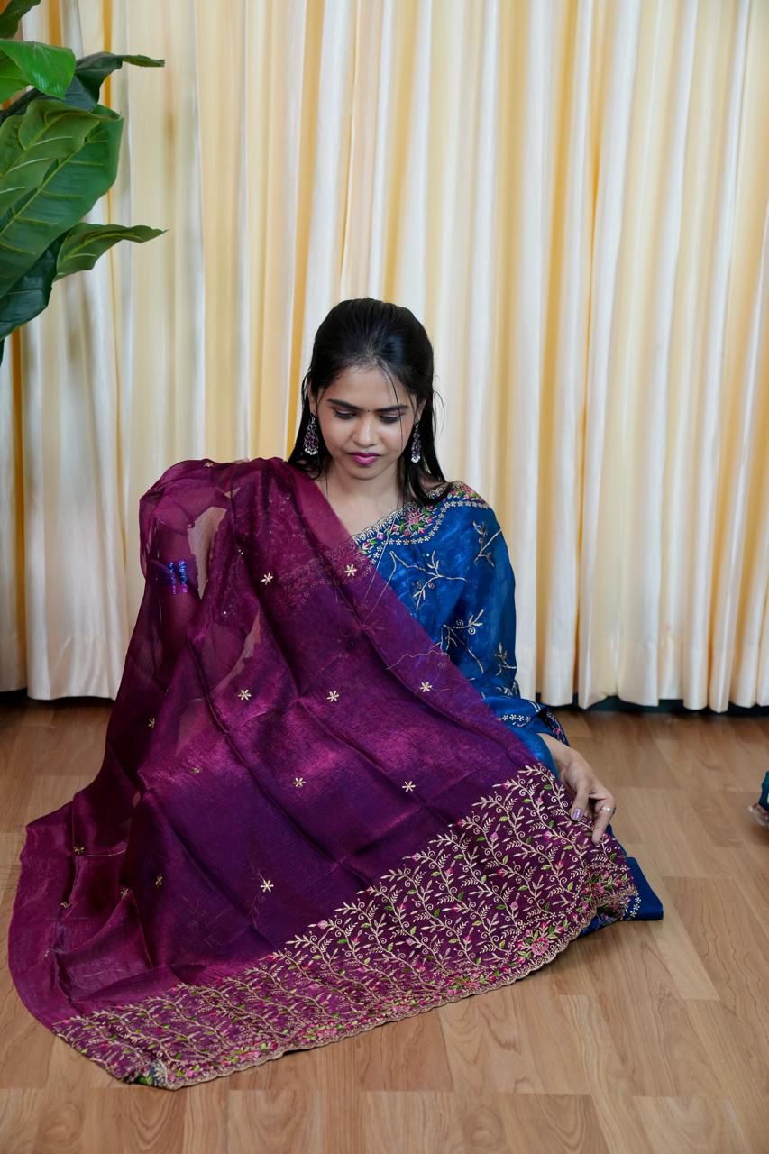 Space silk saree with embroidery blouse 🥰😎📚
