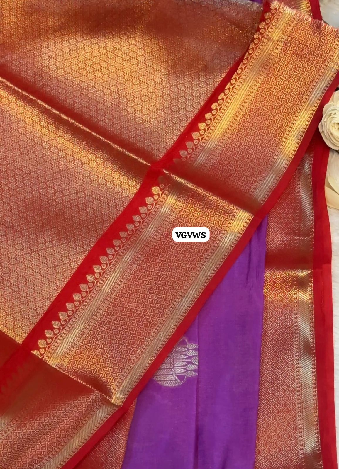 Premium warm Silk saree 🥳✅