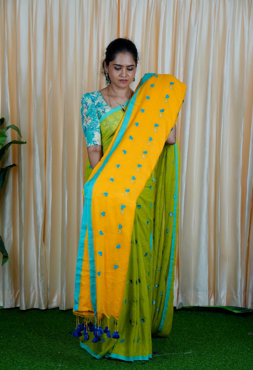 Premium quality Soft mul mul cotton saree with heart embroidery🥳