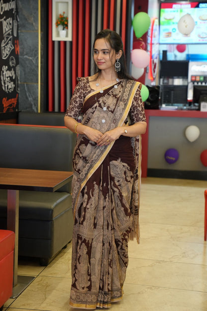 Soft Kota cotton Kalamkari print saree.  🥰😎📚