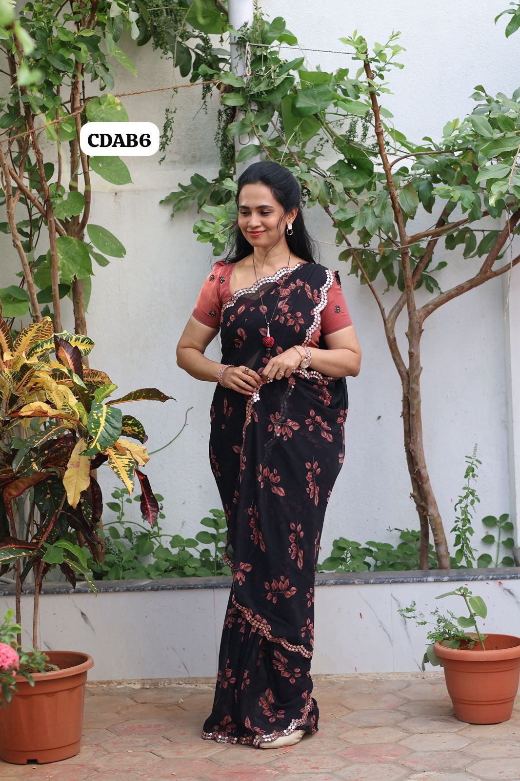 Soft georgette saree 😍😎📚