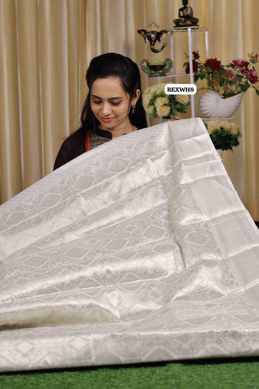 Offer saree😍🏃‍♀️