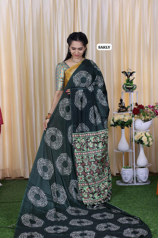 Ajrakh print saree .satin silk 🥳