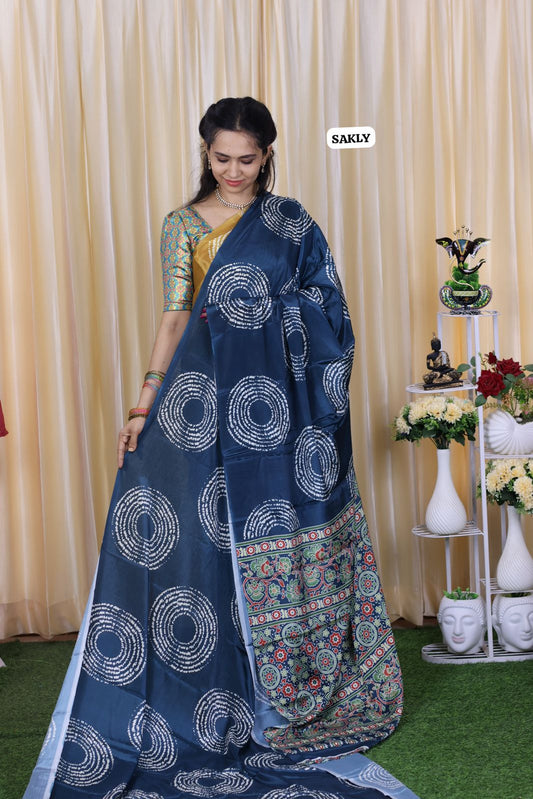 Ajrakh print saree .satin silk 😍