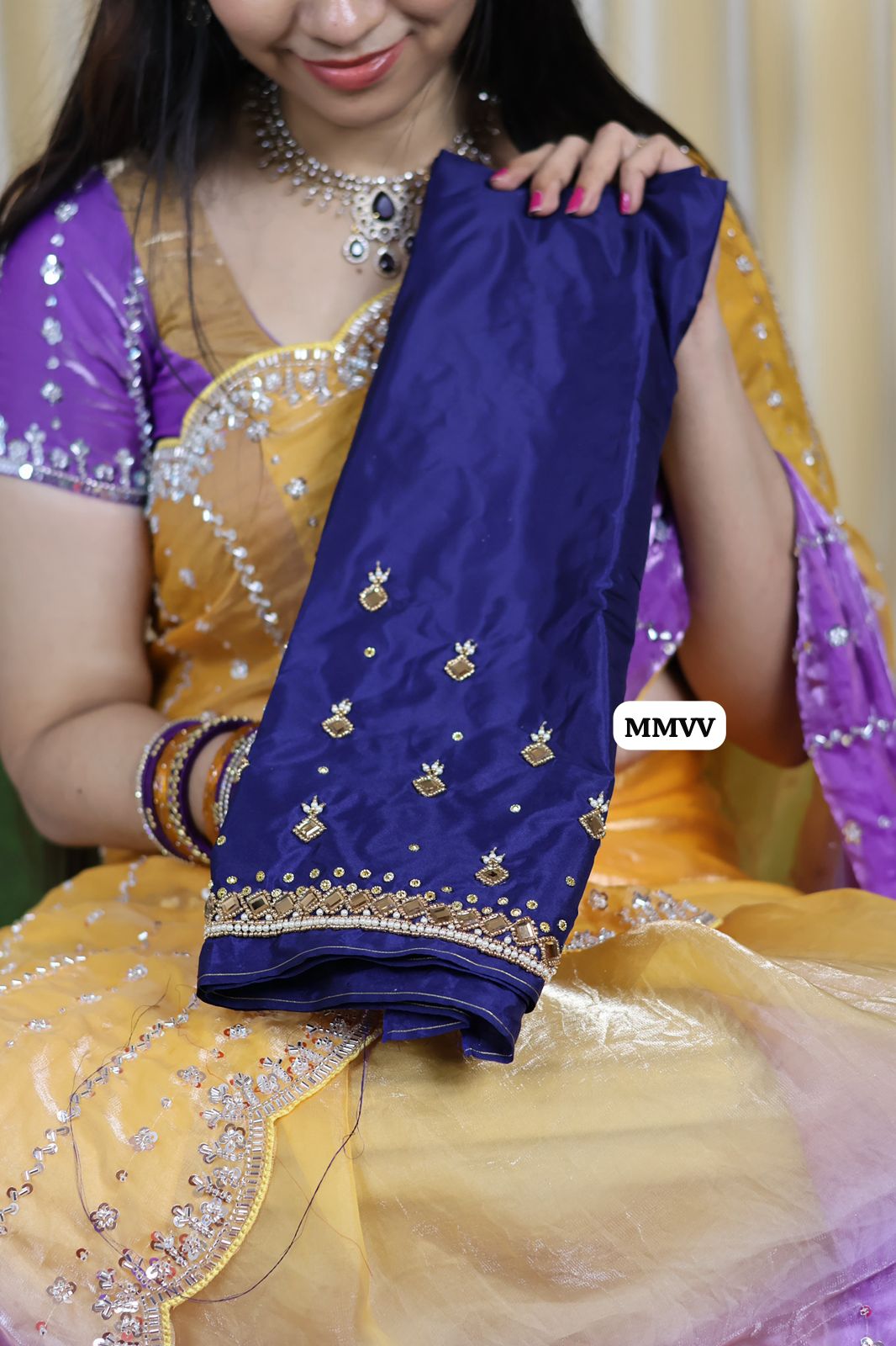 Aari blouse unstitched Ⓜ️😍