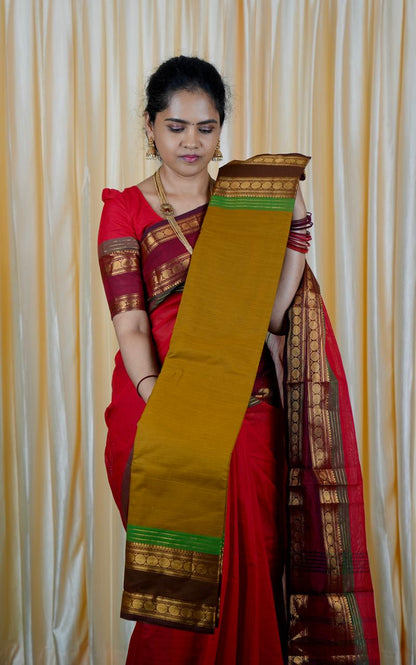 Premium kanchi cotton running blouse. retta petta border🍄