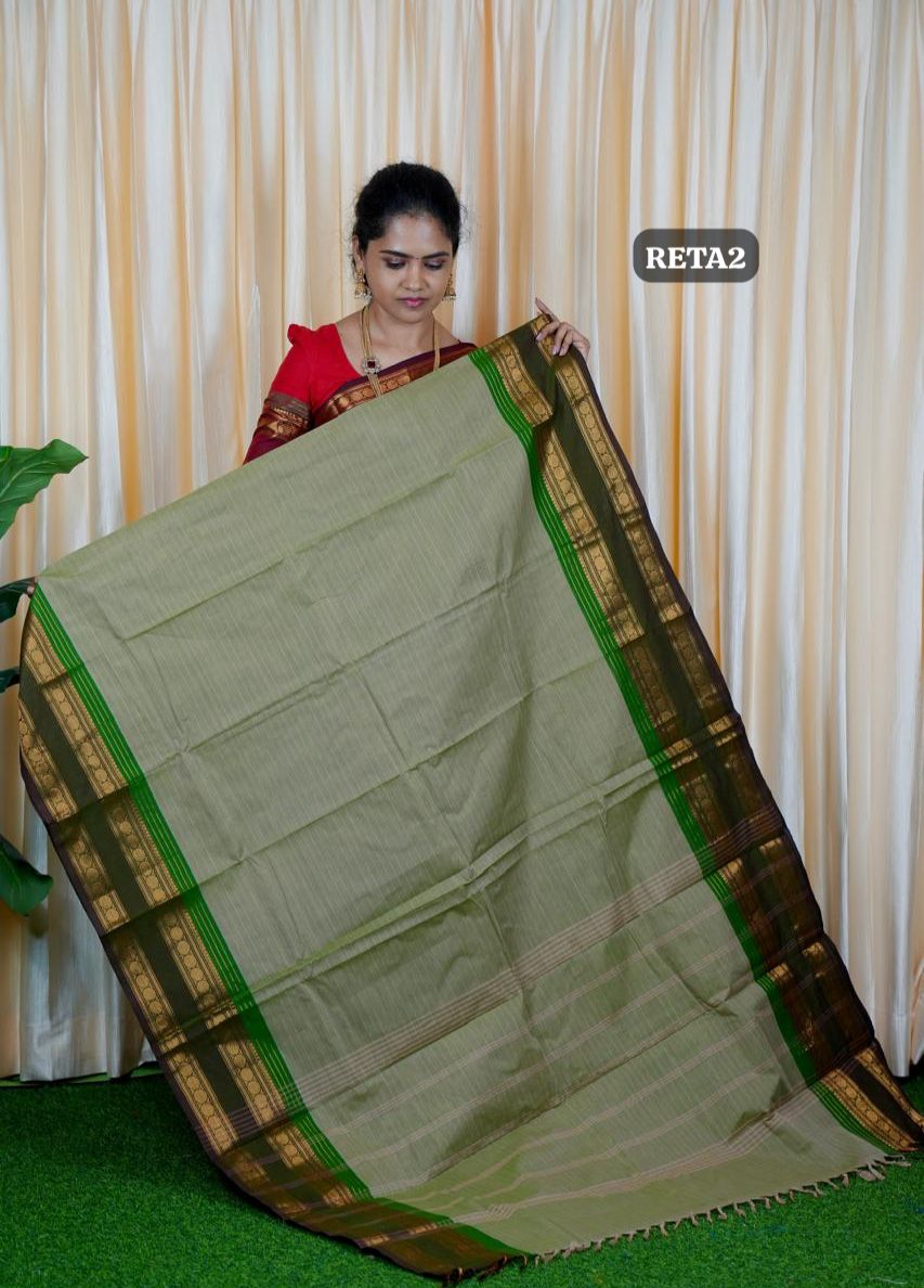 Premium kanchi cotton Running blouse. retta petta border🍏🍄