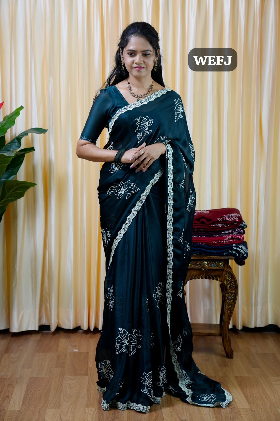 Stain Chiffon white Flower Saree🥰😎🥳 Bottle Green