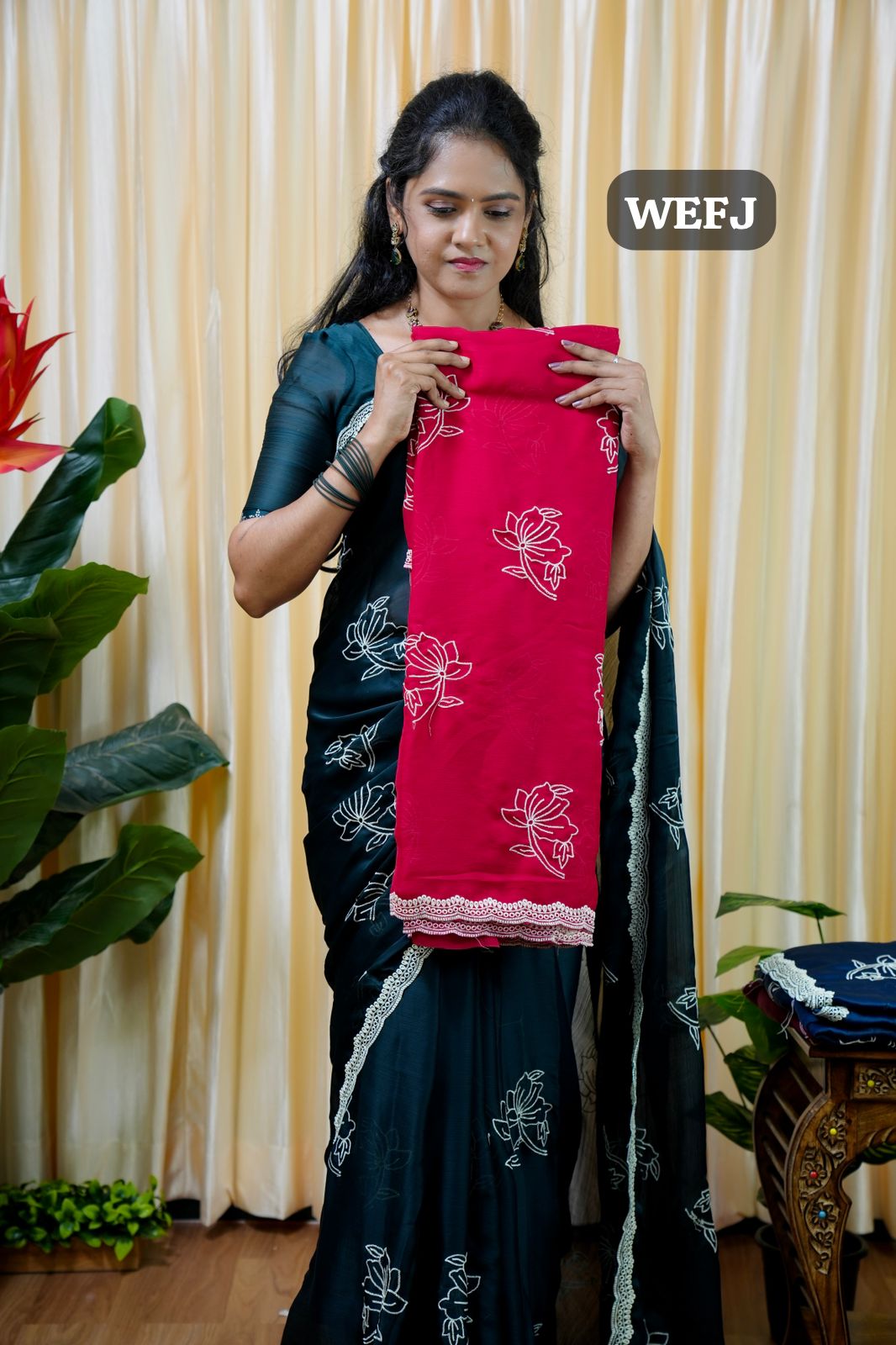 Satin chiffon White Flower Saree🥰😎Rani Pink