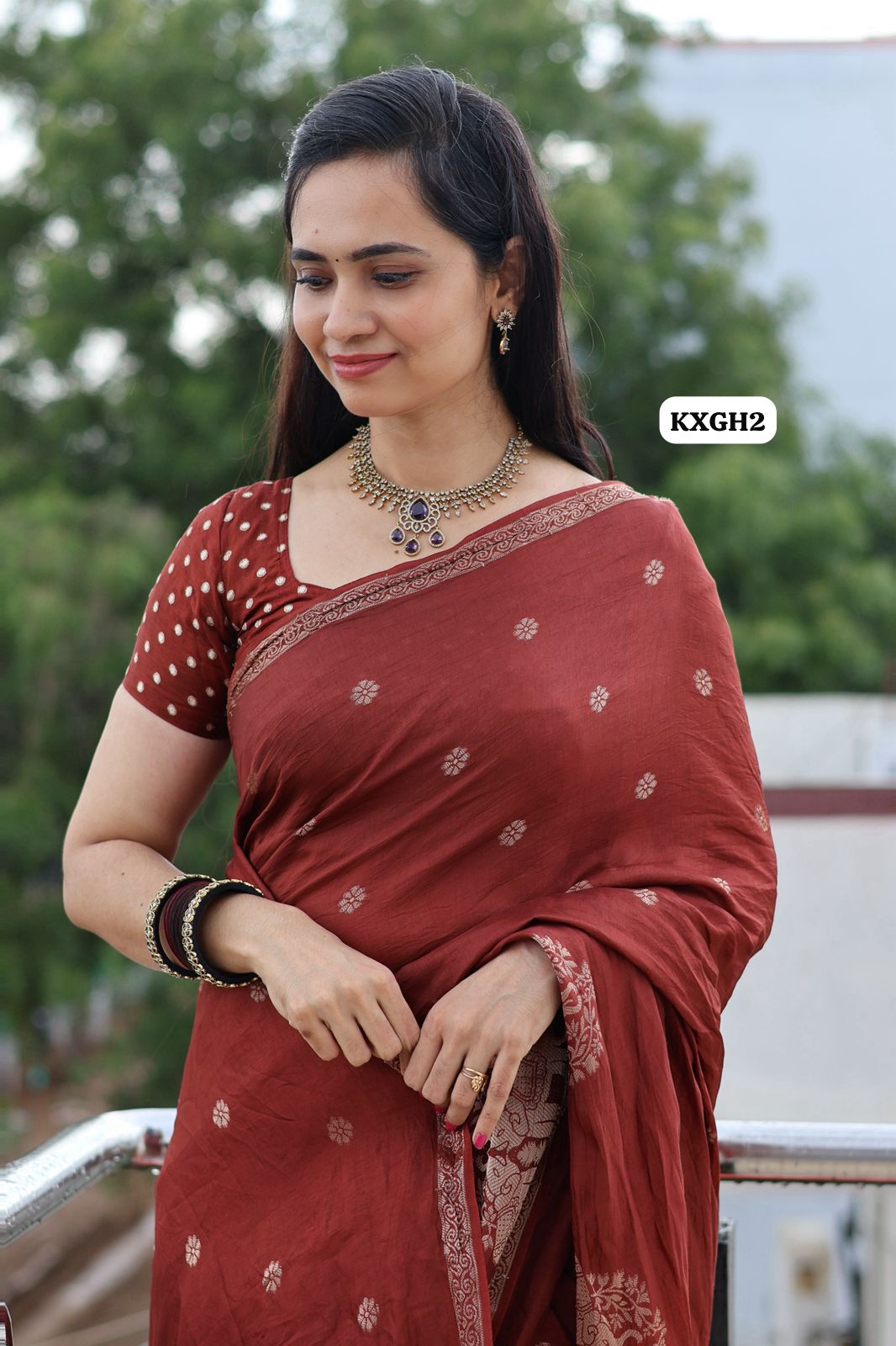 Khadi Viscose  Georgette satin Border  saree with running blouse🥳