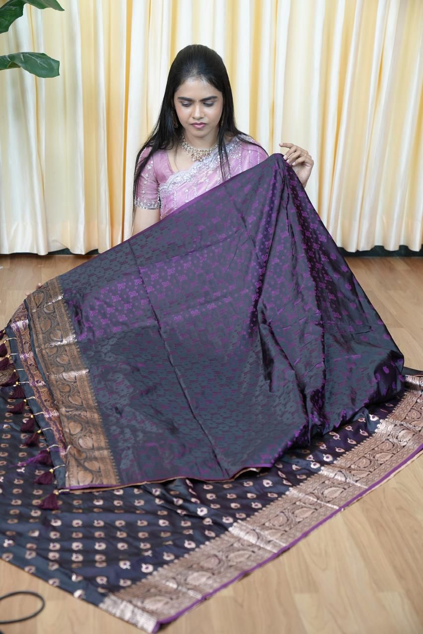 Paithani semi silk saree🥰😎