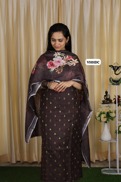 Cotton salwar set with embroidery. Paired with contrast pant and dupatta😍🥳(unstitched)