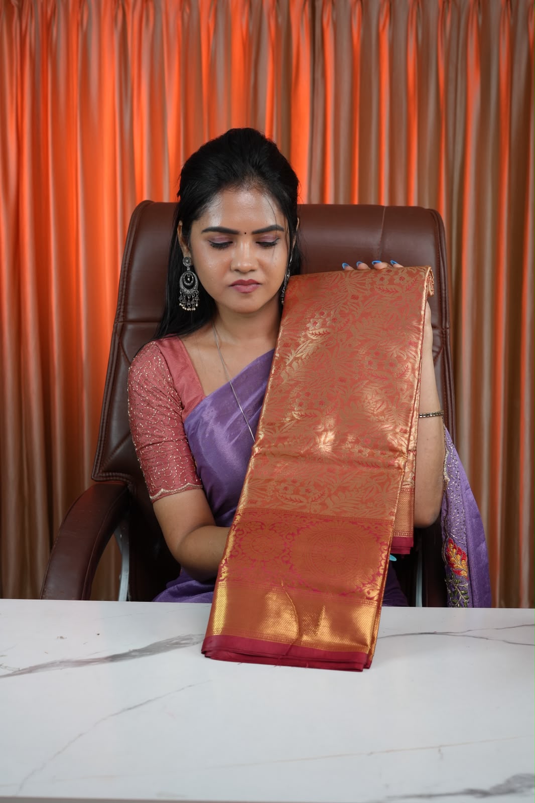 Semi silk sarees🥰😎📚