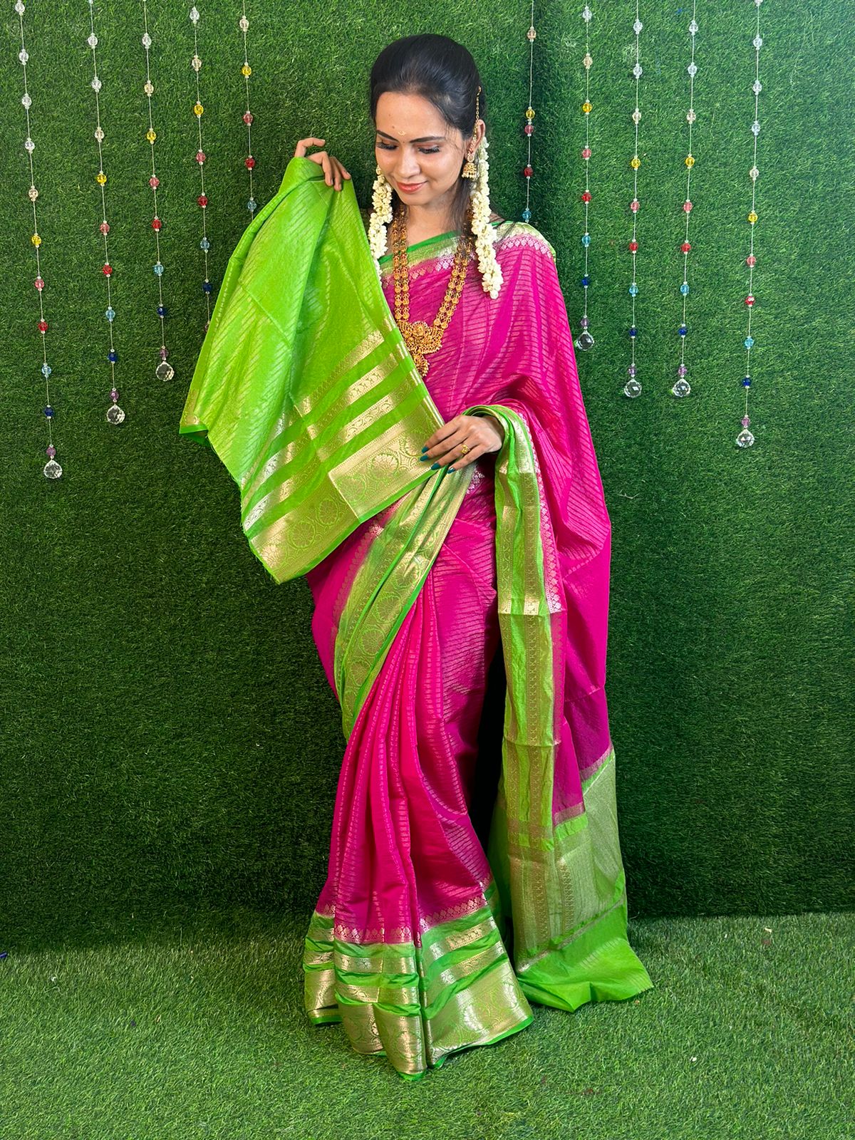 sold❌Absolutely stunning vairaoosi sarees