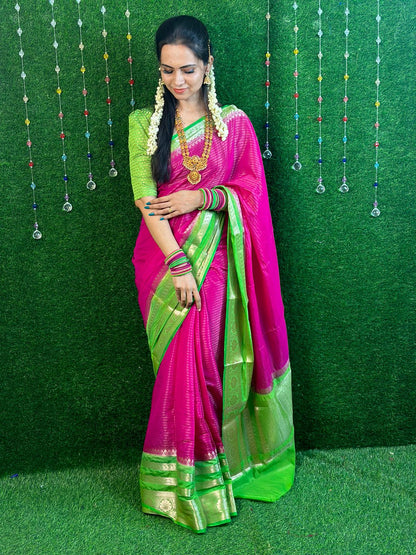 sold❌Absolutely stunning vairaoosi sarees