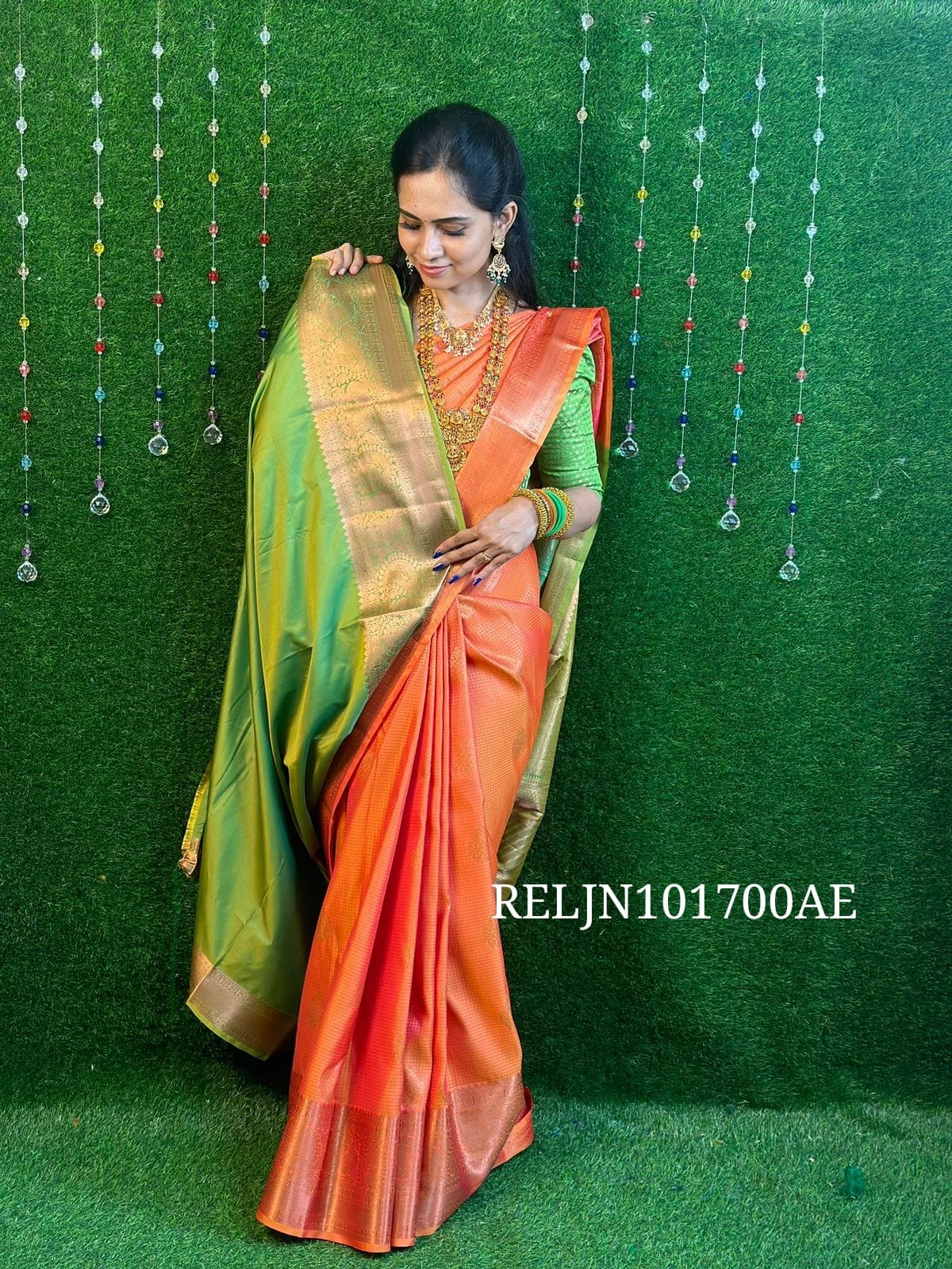 Vaira oosi Kanchi pattu sarees