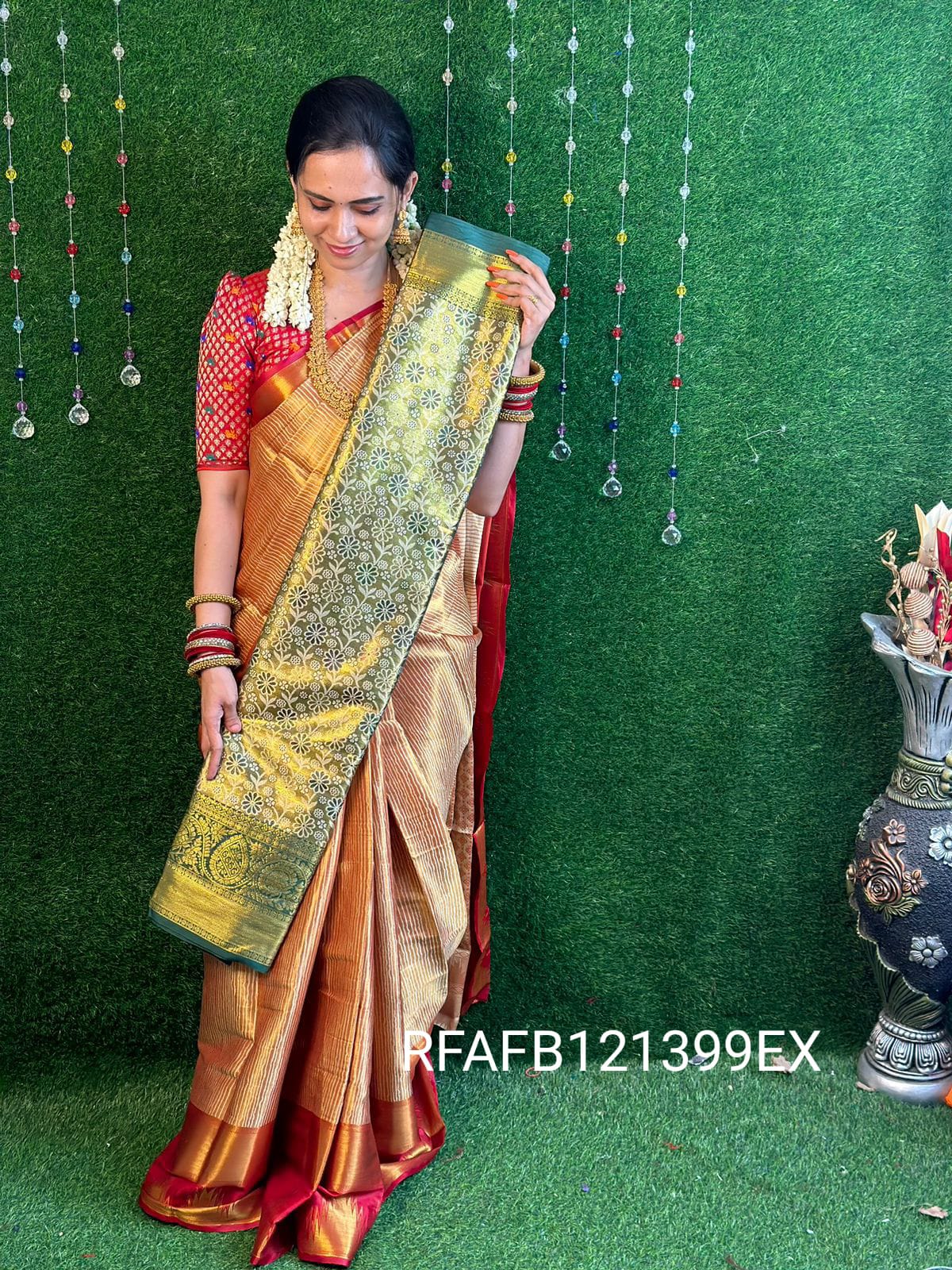 Kanchi semi silk saree. XXX