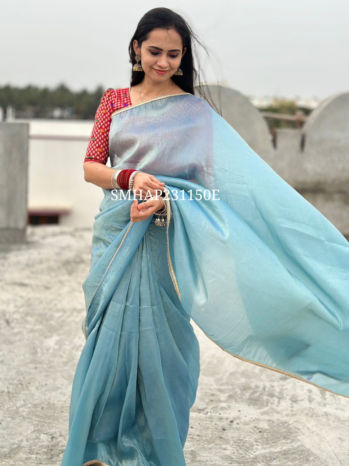 saree+ Red banaraai silk blouse. Fancy soft CrushTissue Silk saree with golden Lace.YYY