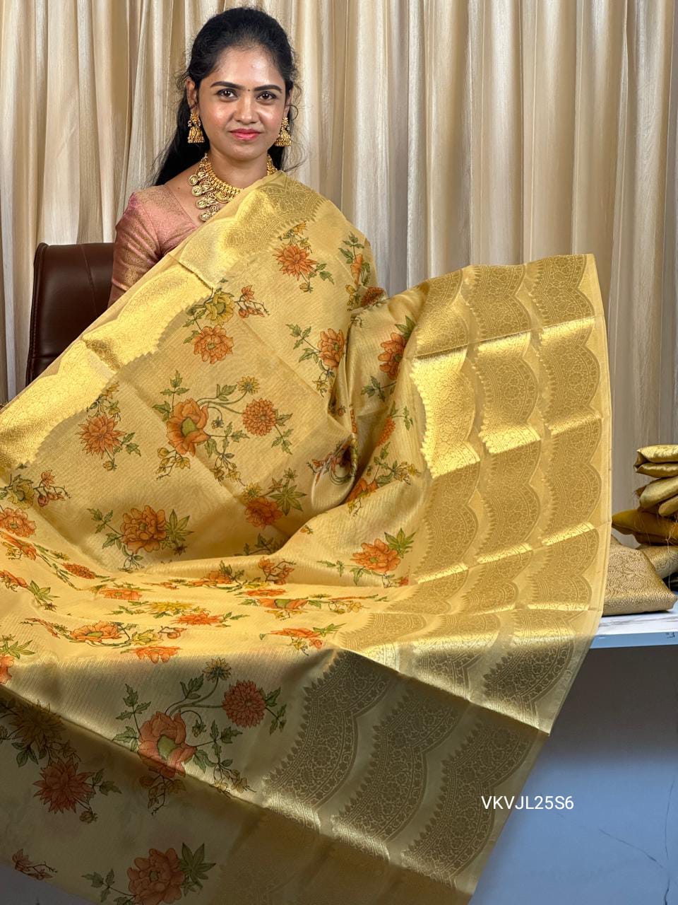 Tissue saree.XXX