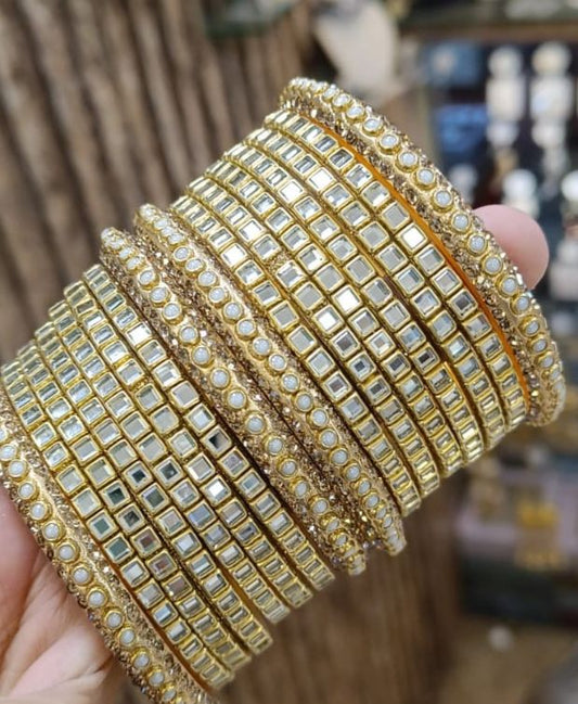 Kundan bangles prebook🥳