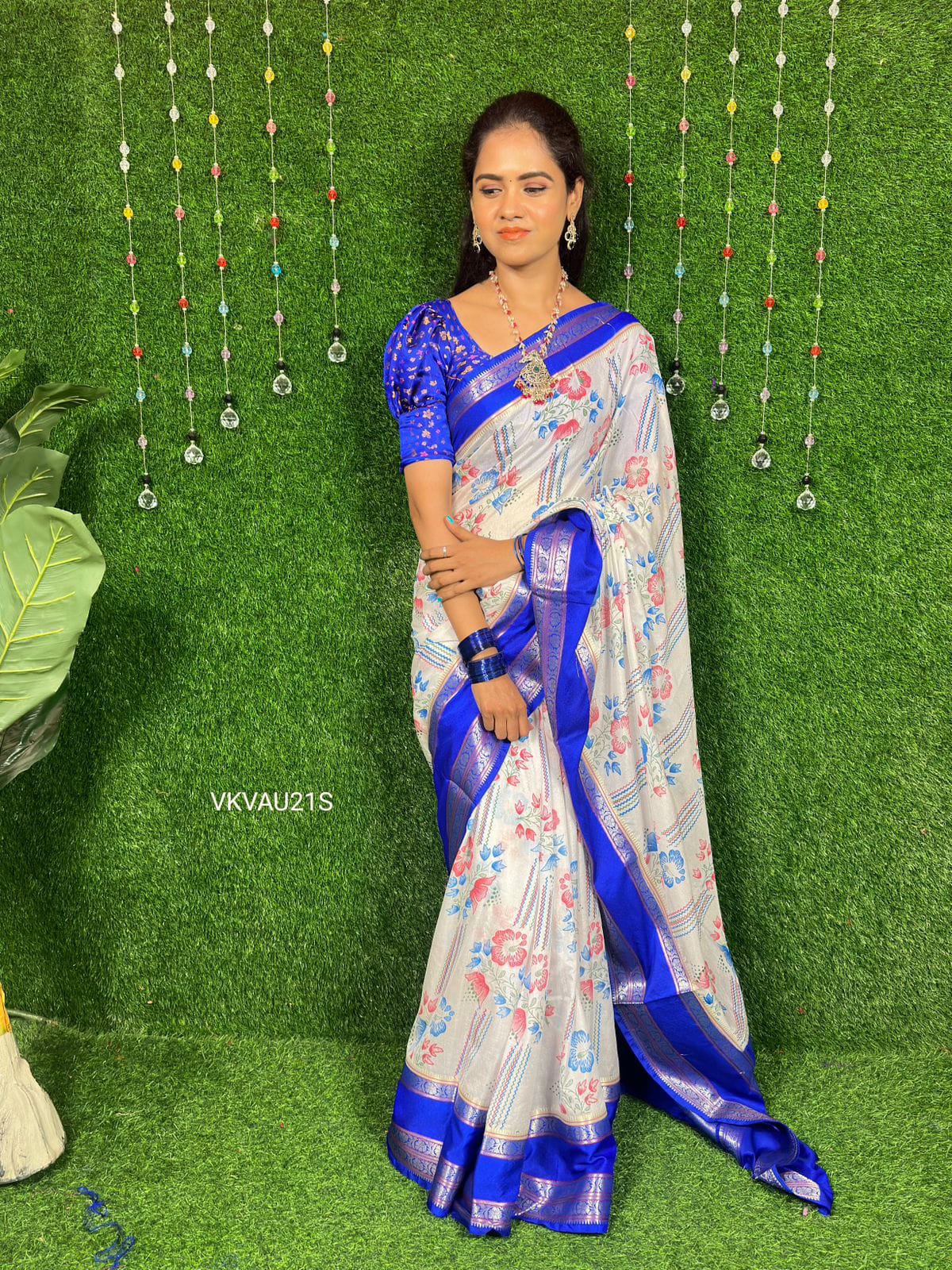 Chinniya silk floral printed saree.YYY