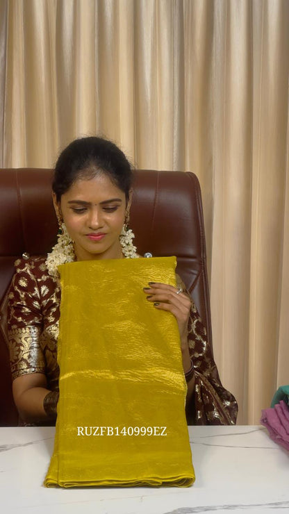 Borderless crushed tissue saree