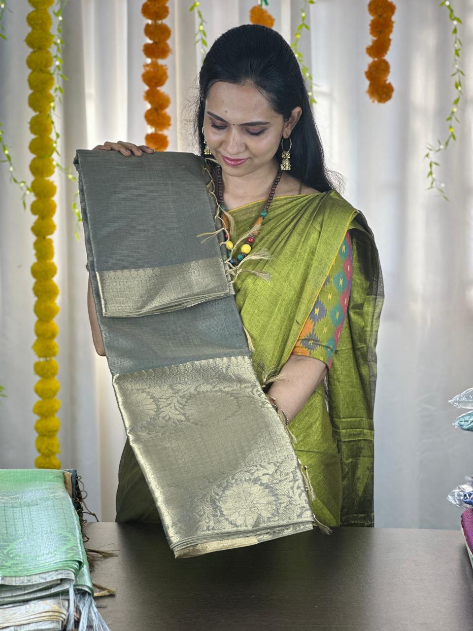 Tissue saree