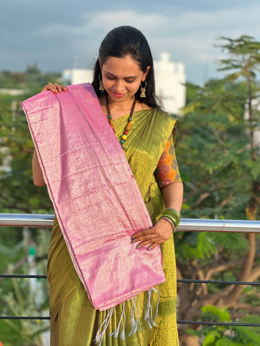 Kadhi soft tissue silk saree