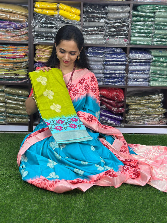 😍 Soft cotton mix sarees at unbelievable price. Don’t miss🥳