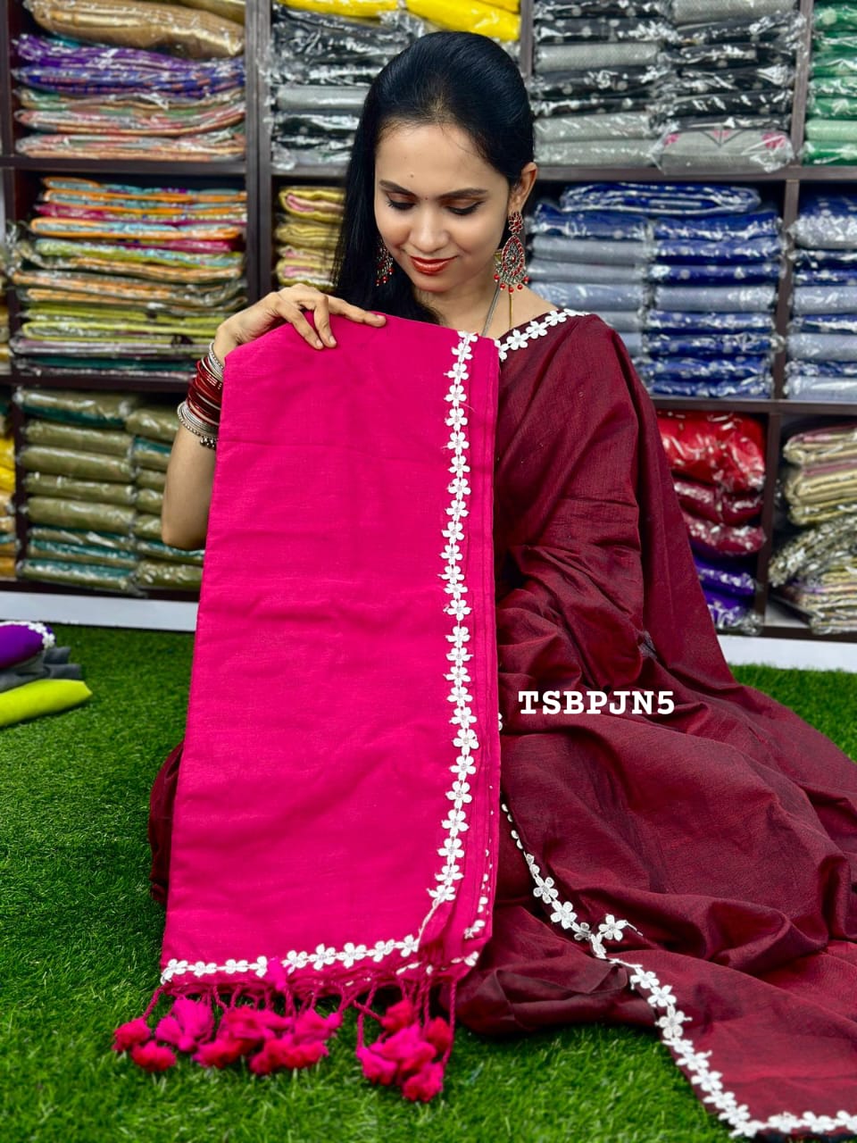 😍Khadhi cotton saree with lace border