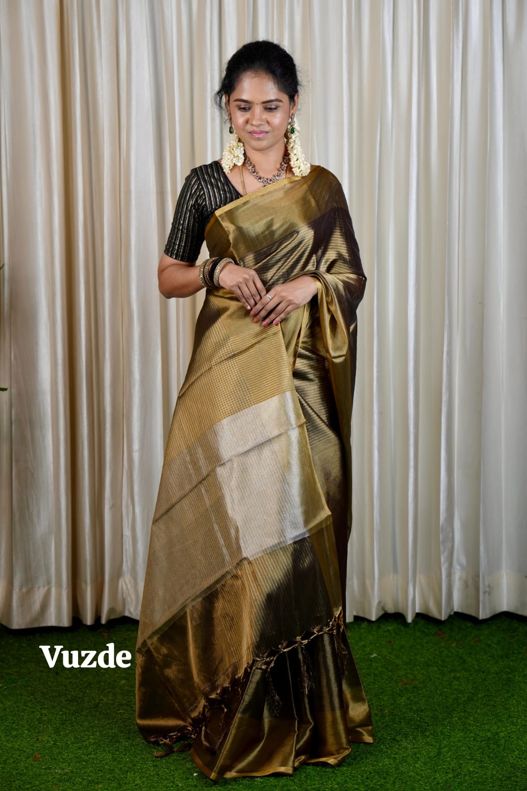 Soft tissue sarees 🥳