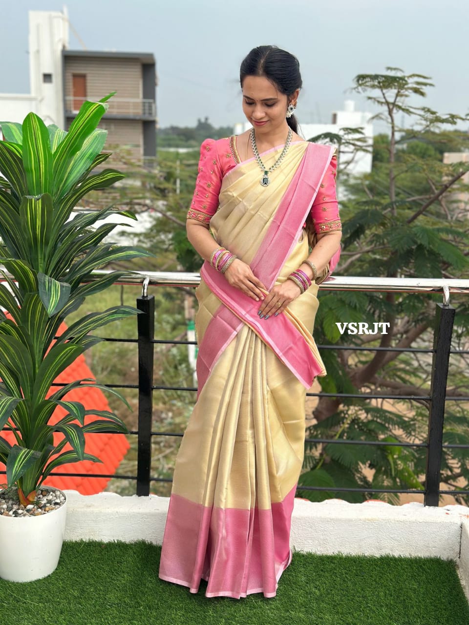 Jothika saree🥳