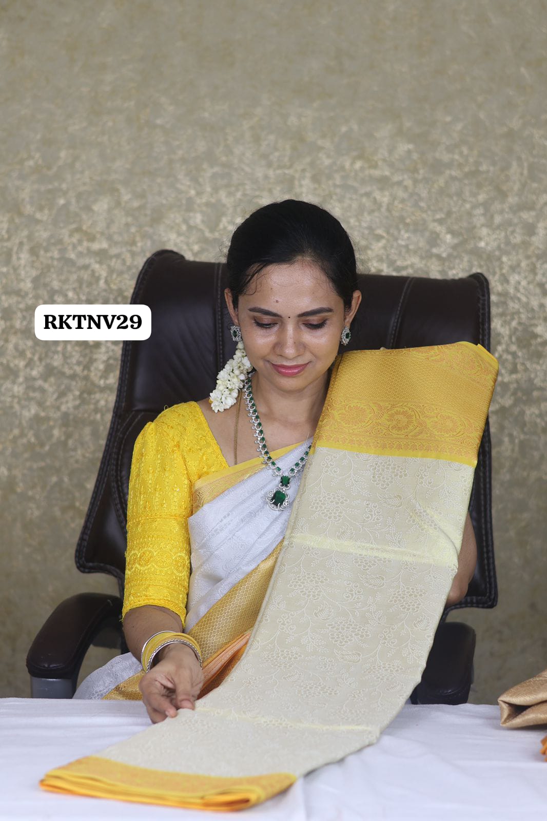 Aadi Offer 🌹Katan Semi silk saree😍