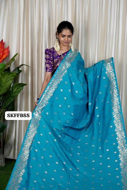 Soft silk saree Prebook 🥳