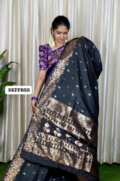 Soft silk saree🥳 prebook