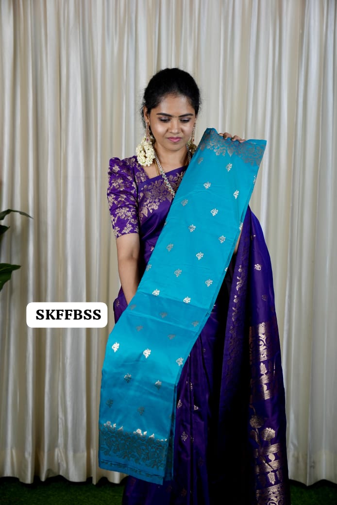 Soft silk saree Prebook 🥳
