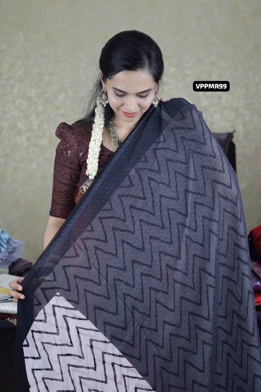 premium soft georgette saree for daily wear🥳
