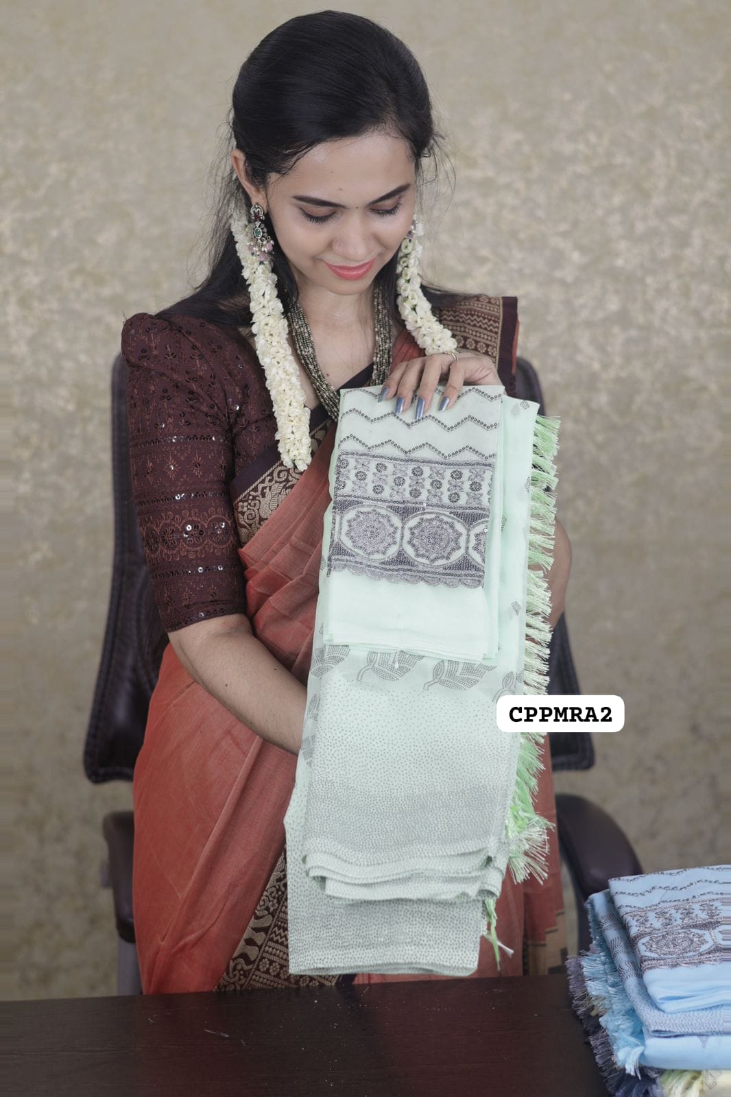 Premium georgette Art work saree with chumkey work blouse ❌
