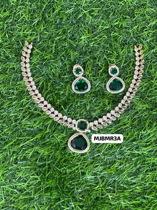 Jewel set with back chain❌