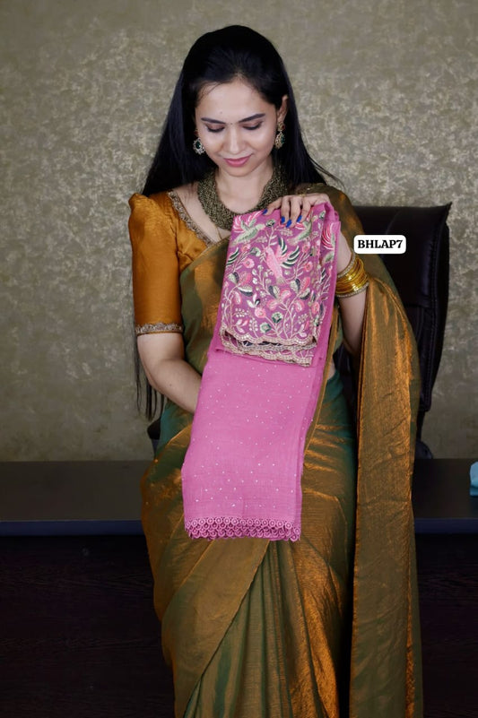 Designer chiffon saree with lace work border at just Rs. 1099 🥳