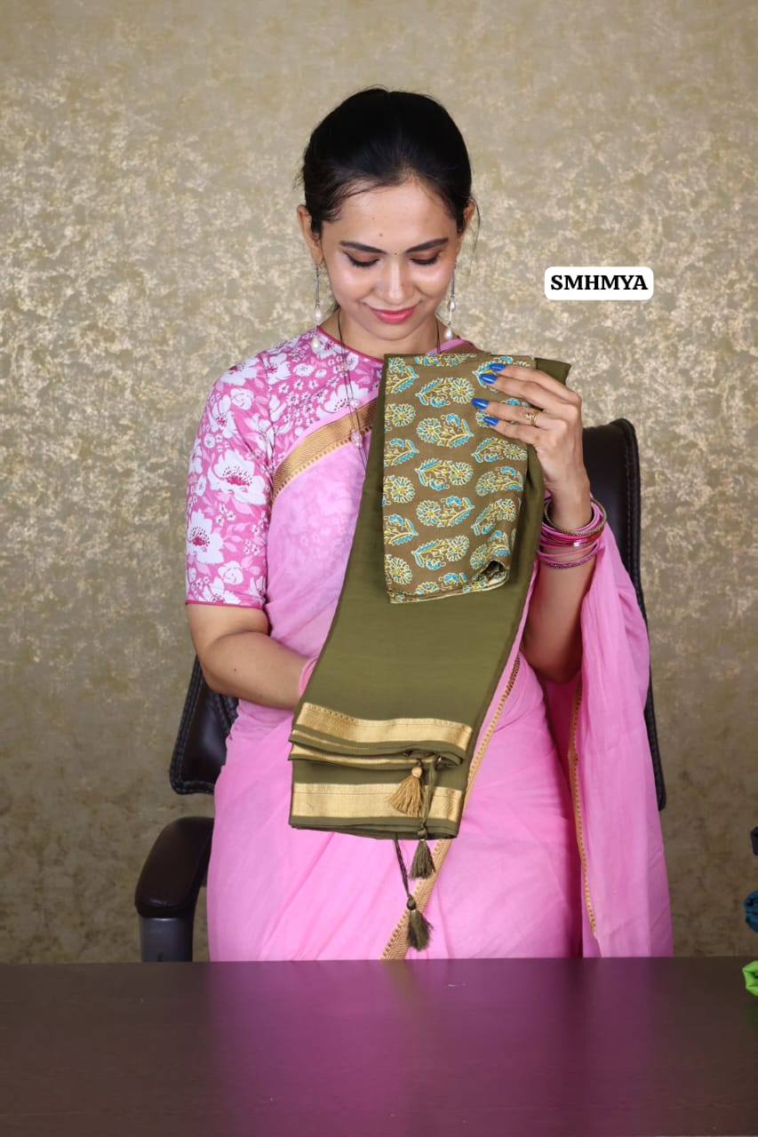 Soft cotton weighless saree with blouse as in pic. 🥳