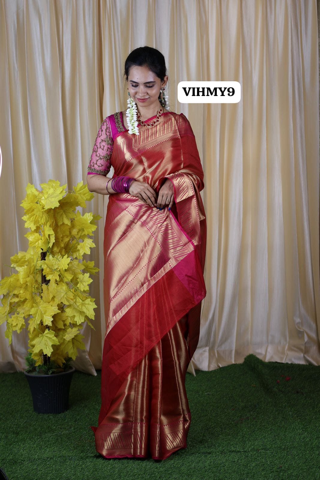 Bridal tissue semi soft silk saree with complete zari weaving non transparent saree ❌