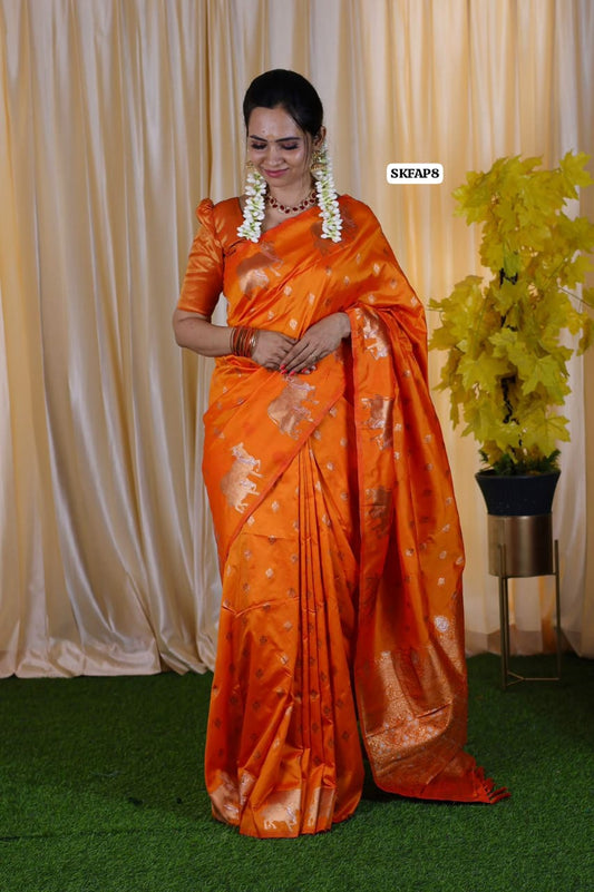Most trending semi soft silk saree at just Rs.1499😍🥳