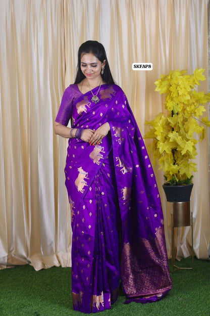 Most trending semi soft silk saree at just Rs.1499🥳