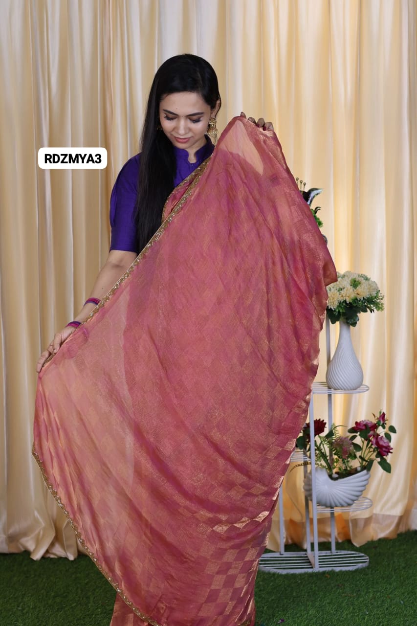 Heavy metallic space silk saree with checks pattern🥳