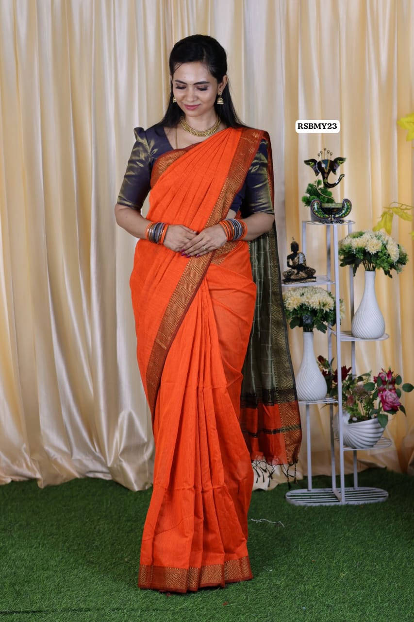 Silk cotton saree with zari border and contrast Pallu color blouse at just Rs.799 🥳