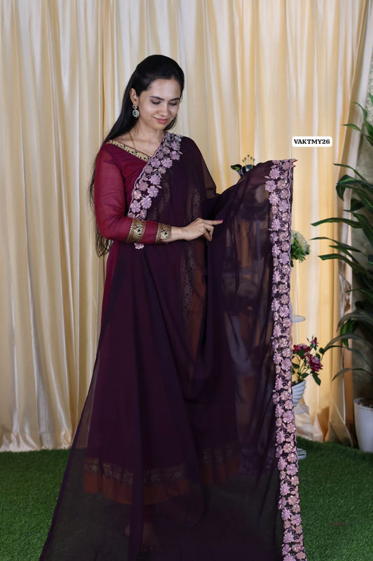 Rs.1299 Chiffon saree with cut work ,chumkey work and embroidery border 😍🥳